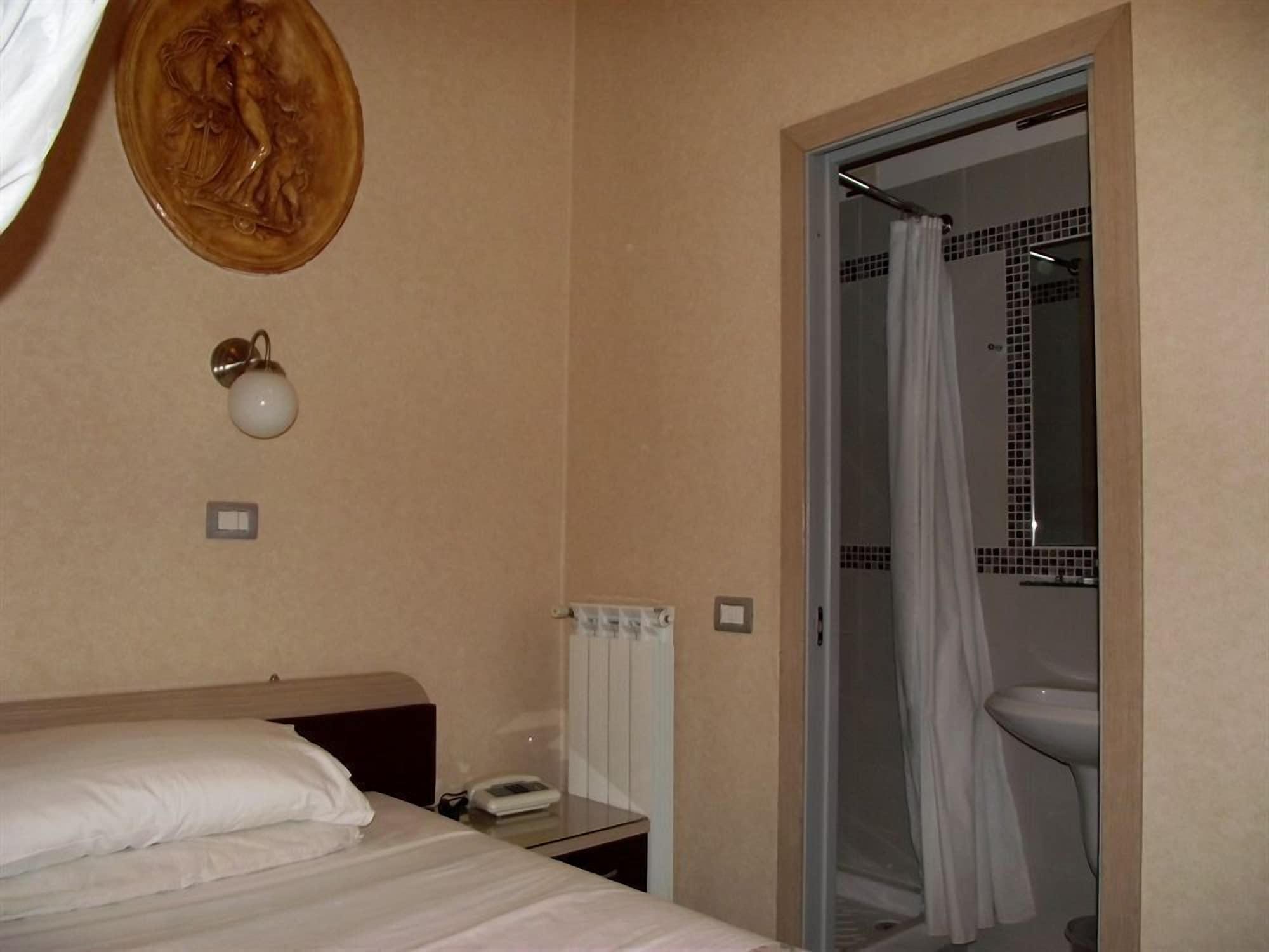 Hotel Elide Рим Екстер'єр фото